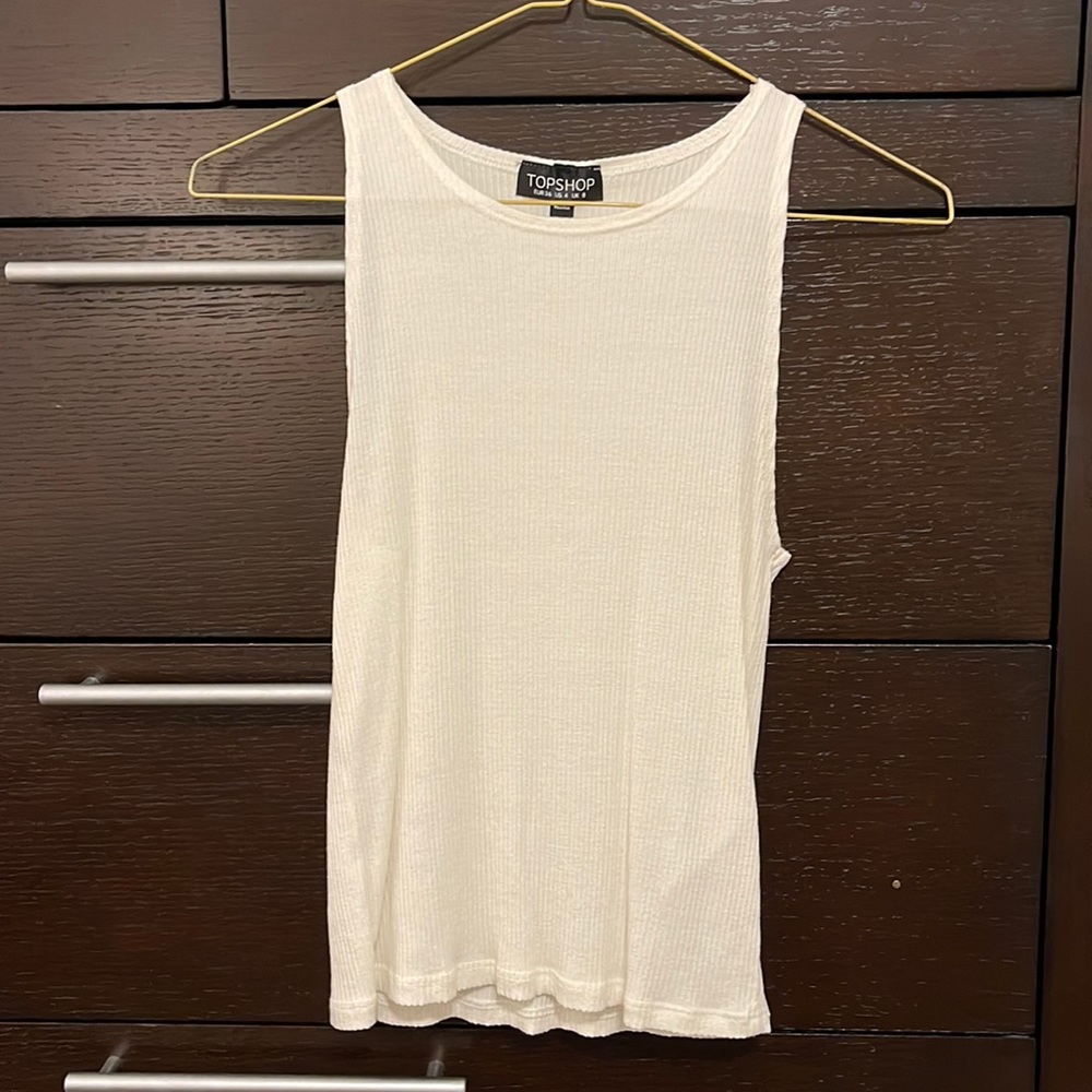Basic white tank